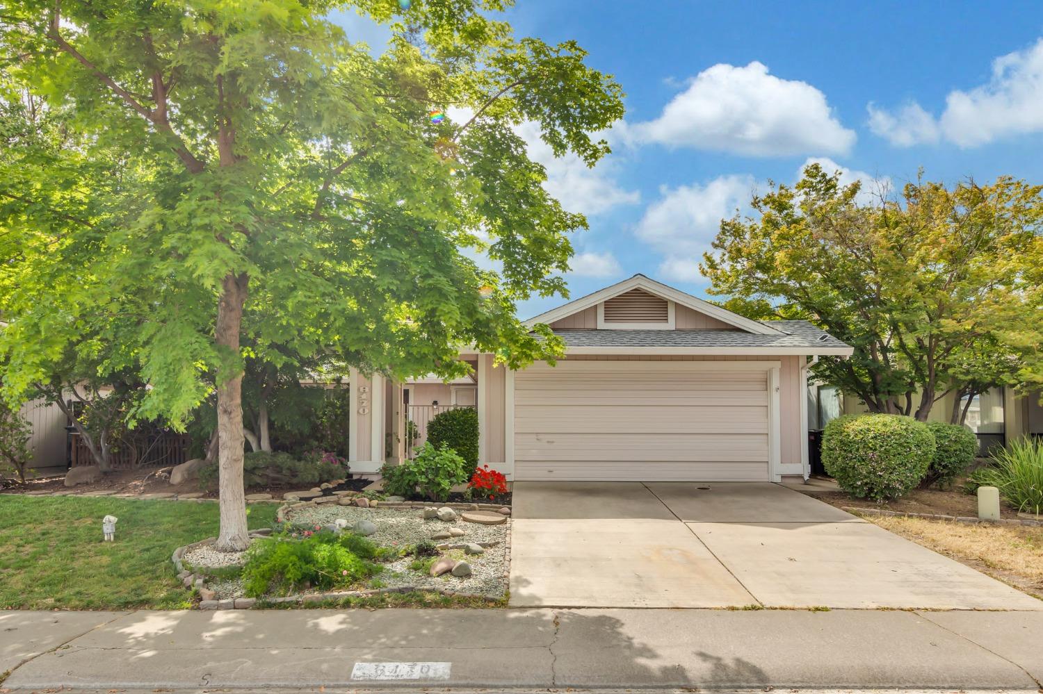 Photo of 8170 Derby Park Ct in Sacramento, CA