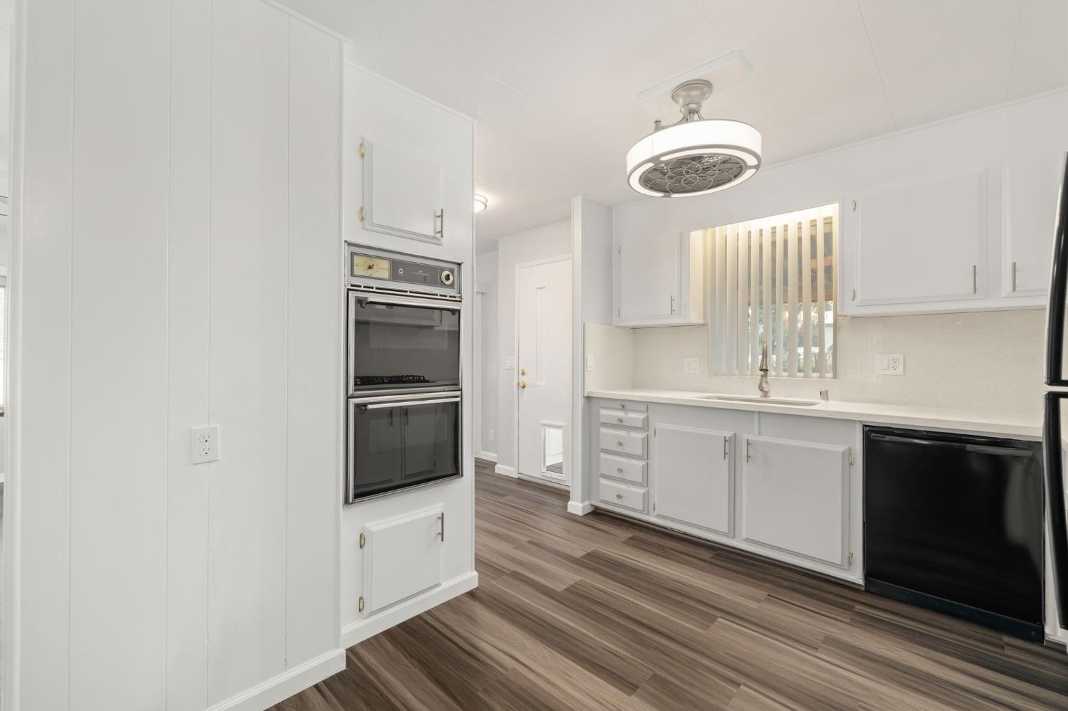 Photo of 8181 Folsom Blvd #230 in Sacramento, CA