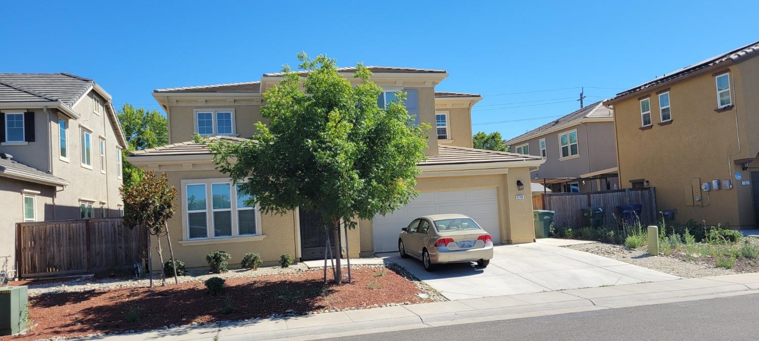 Photo of 8764 Nakota Wy in Sacramento, CA
