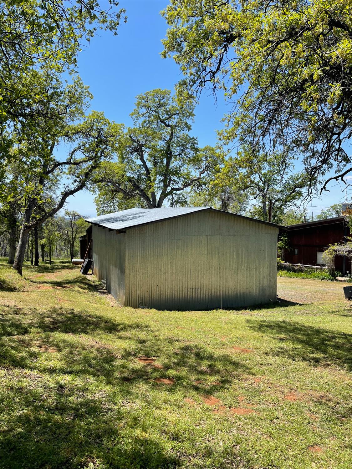 Schilling Court, Coulterville, California image 12