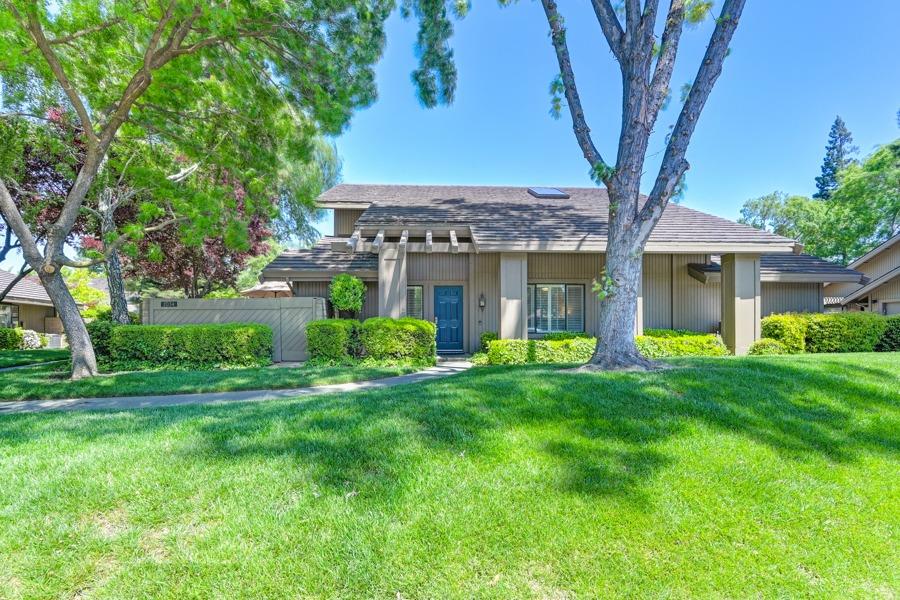 Photo of 2034 Promontory Point Ln in Gold River, CA