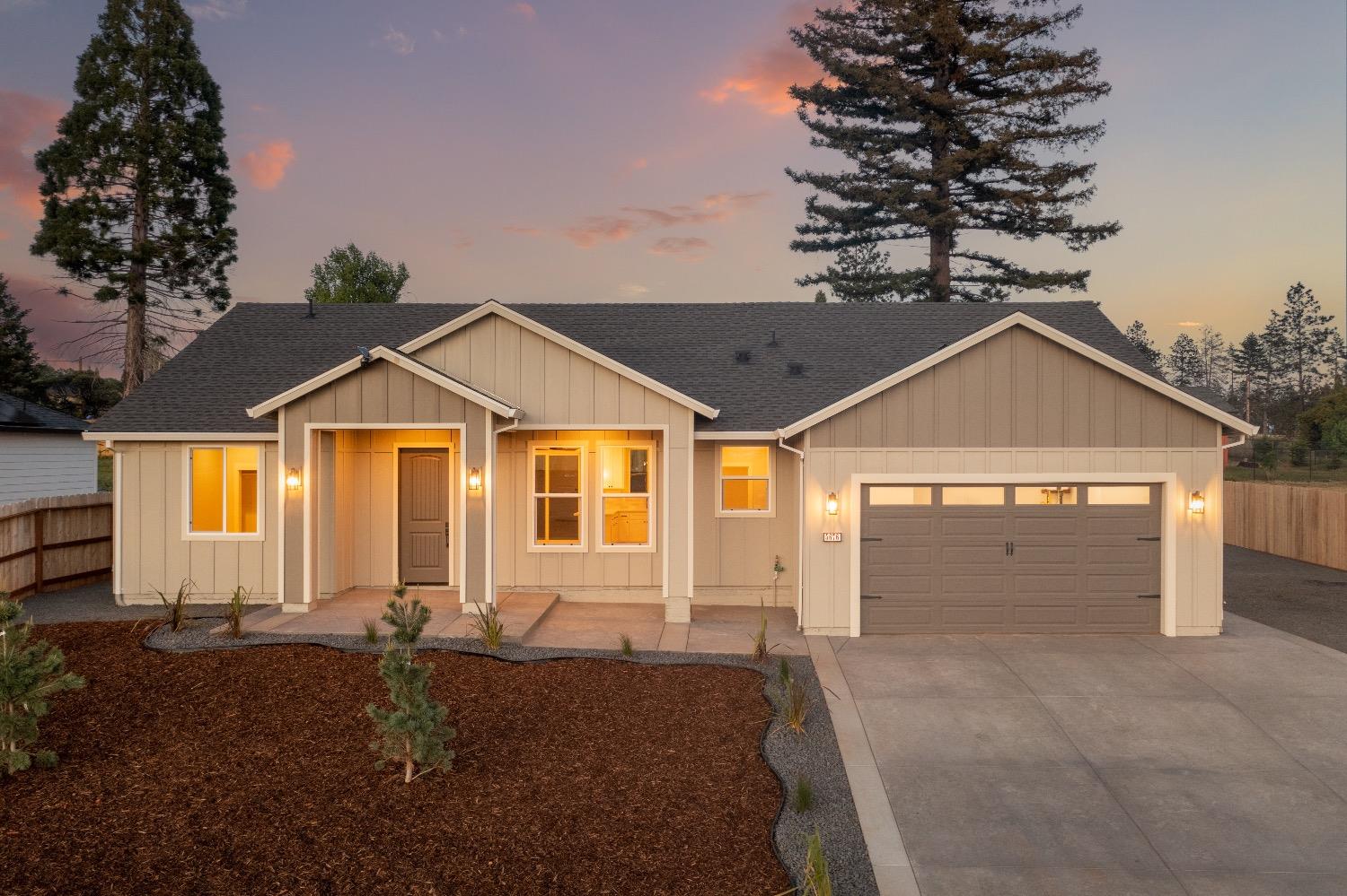 Photo of 5676 Newman Ave in Paradise, CA