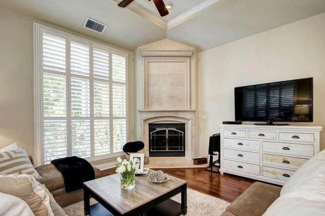 Photo #11: 223041934 Listing 