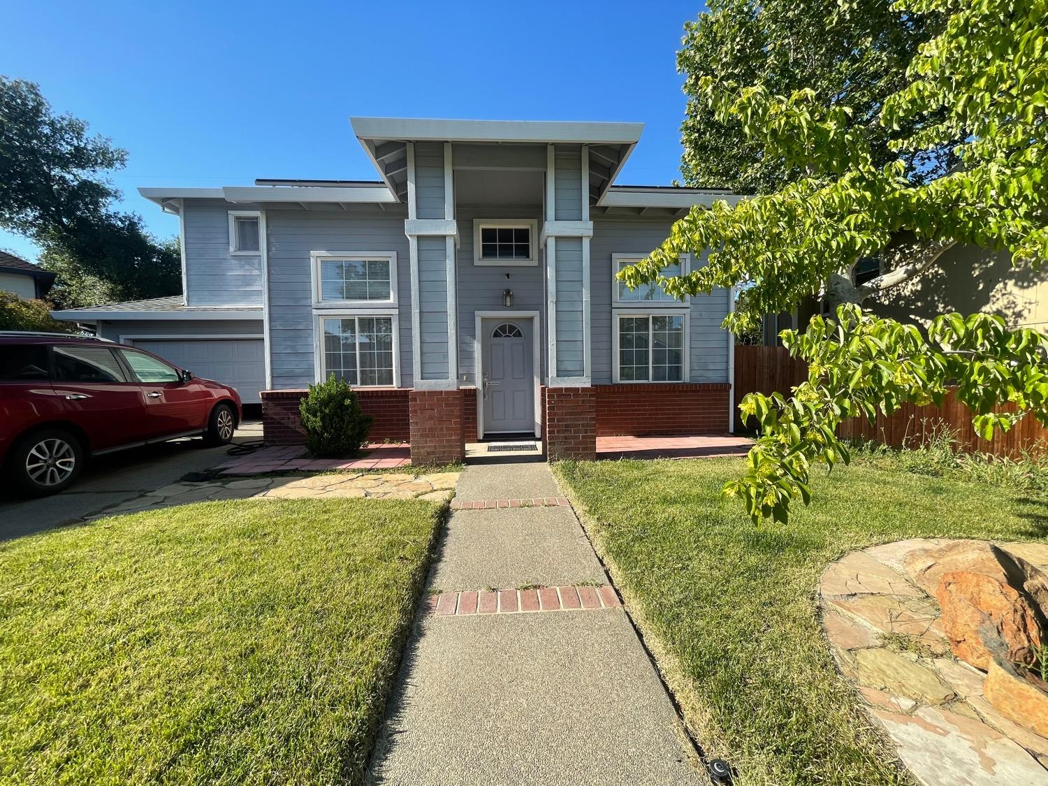Photo of 5029 Collina Pl in Sacramento, CA