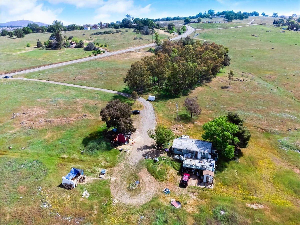 Photo of 3785 Hollow Oak Dr in El Dorado Hills, CA