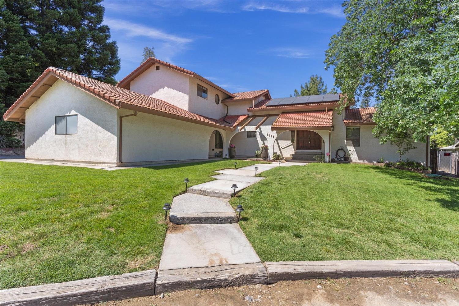 Photo of 1111 Hunn Rd in Yuba City, CA