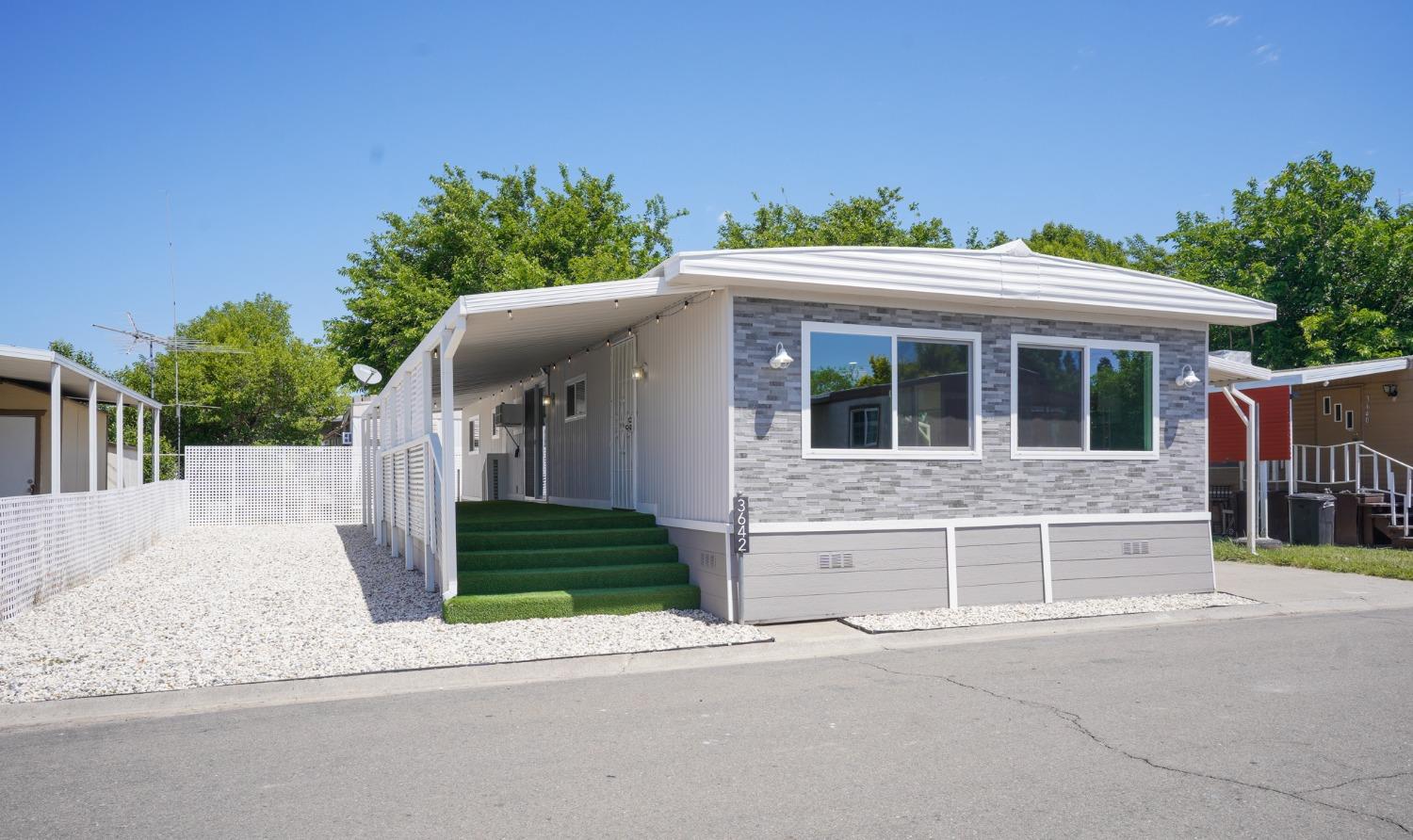 Photo of 3642 Ohio Ln #74 in North Highlands, CA