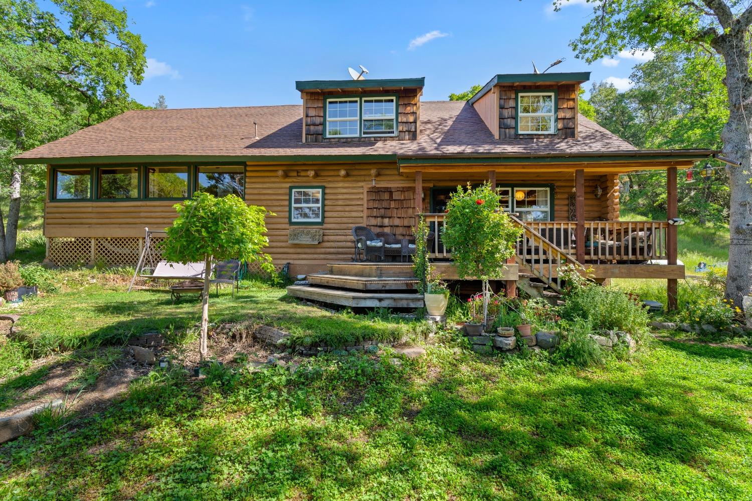 Photo of 16100 Barbara Ct in Grass Valley, CA