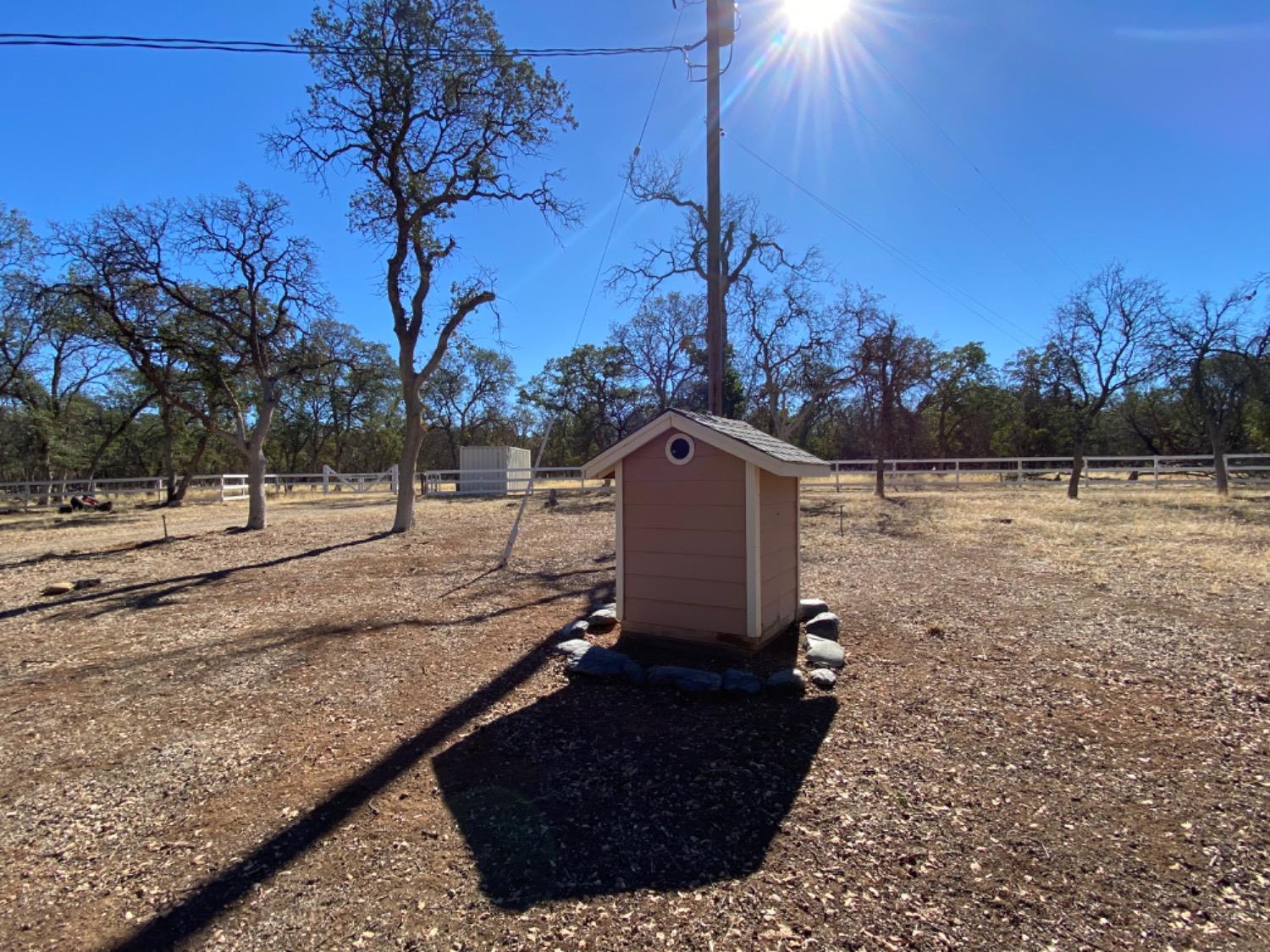 Chico Court, Red Bluff, California image 46