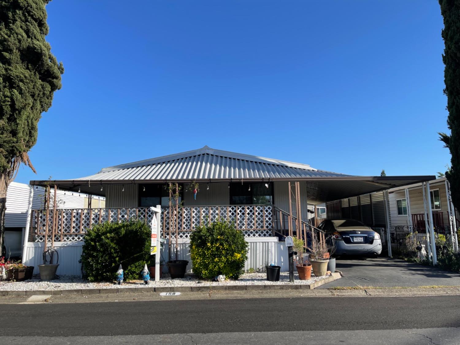 Photo of 158 Guntree Dr in Rancho Cordova, CA