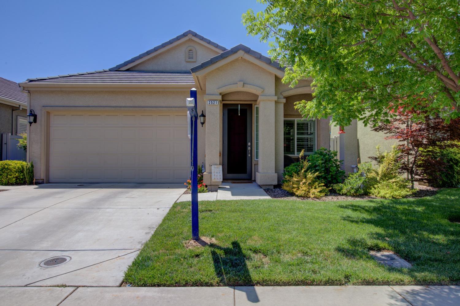 Detail Gallery Image 1 of 1 For 2521 Sea Lion Way, Turlock,  CA 95380 - 2 Beds | 2 Baths