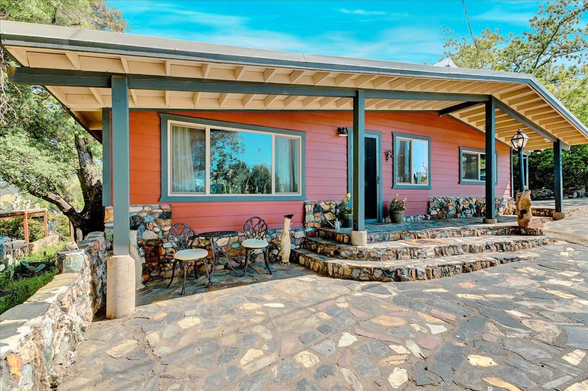 Photo of 8447 Obrien Rd in Smartsville, CA