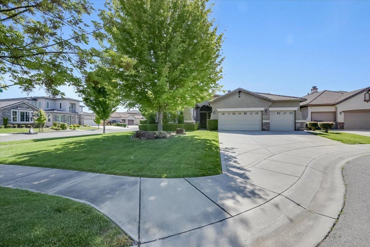 Photo of 2701 River Bend Ct in Yuba City, CA
