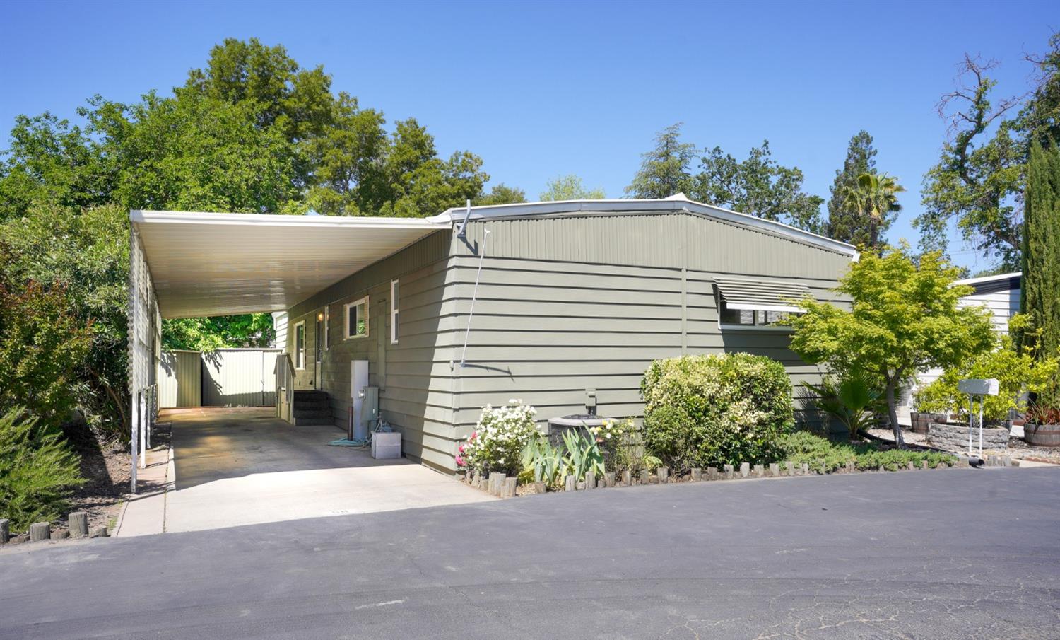 Photo of 6900 Almond Ave #56 in Orangevale, CA