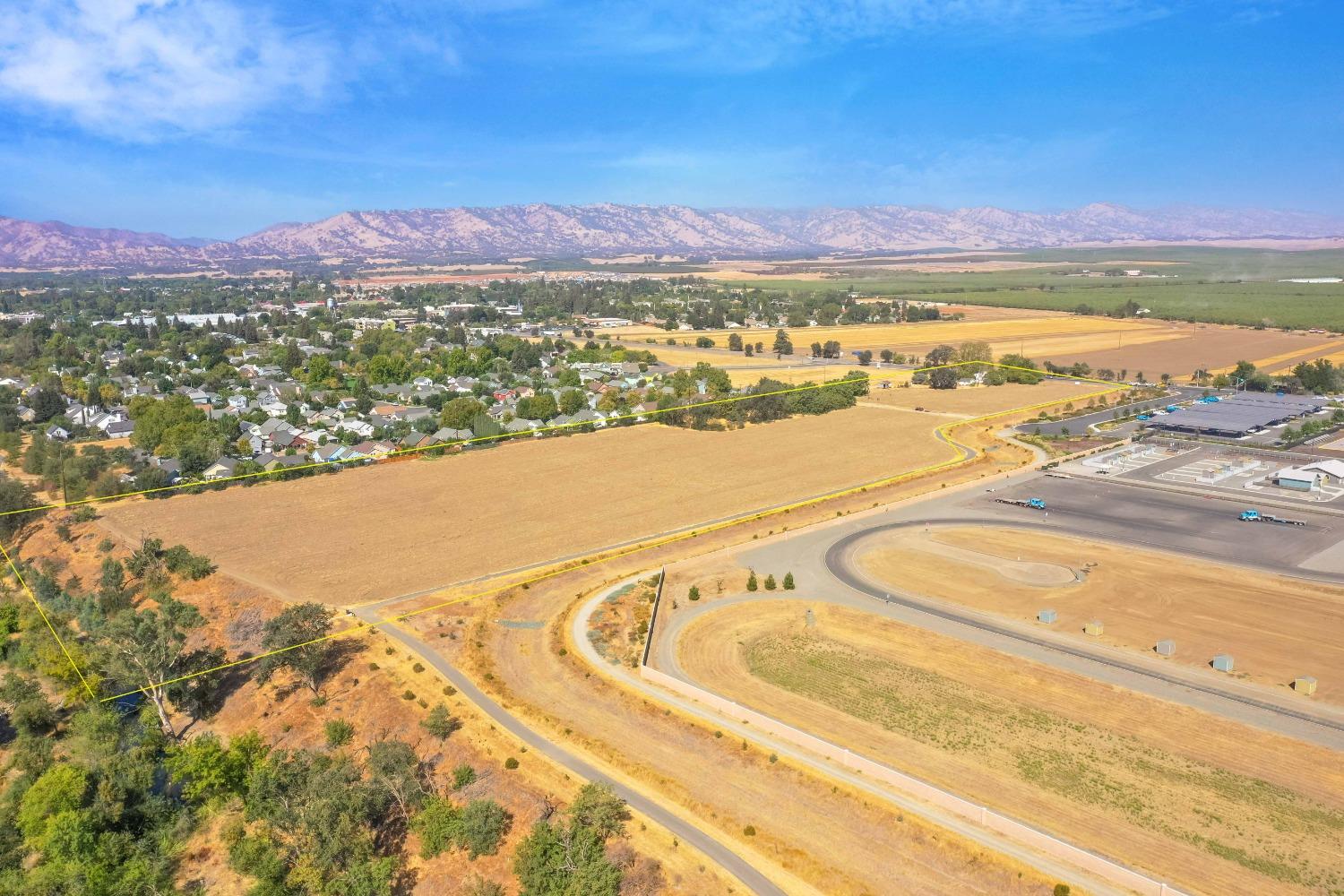 East Grant Avenue, Winters, California image 2