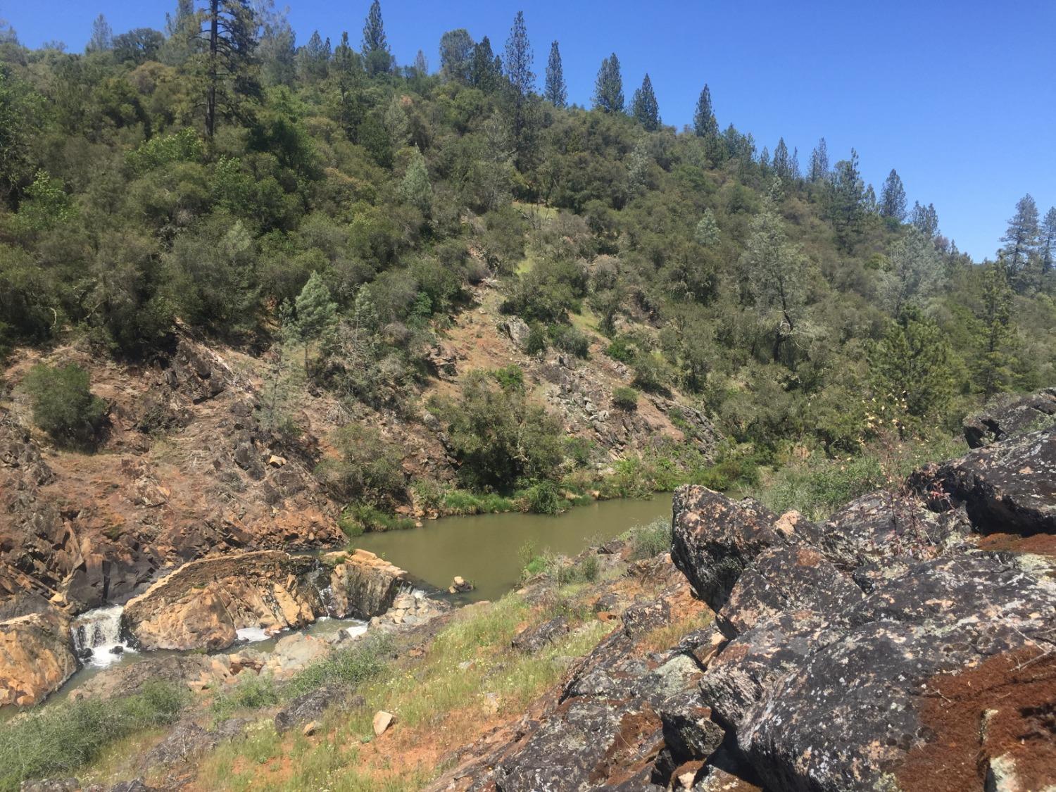 Photo of 8239 Marysville Rd in Oregon House, CA