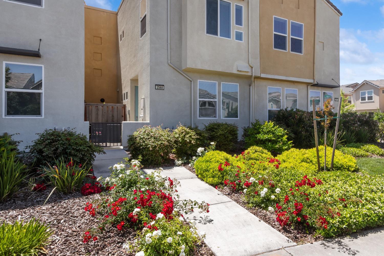 Photo of 2568 Prosper Rd in Sacramento, CA