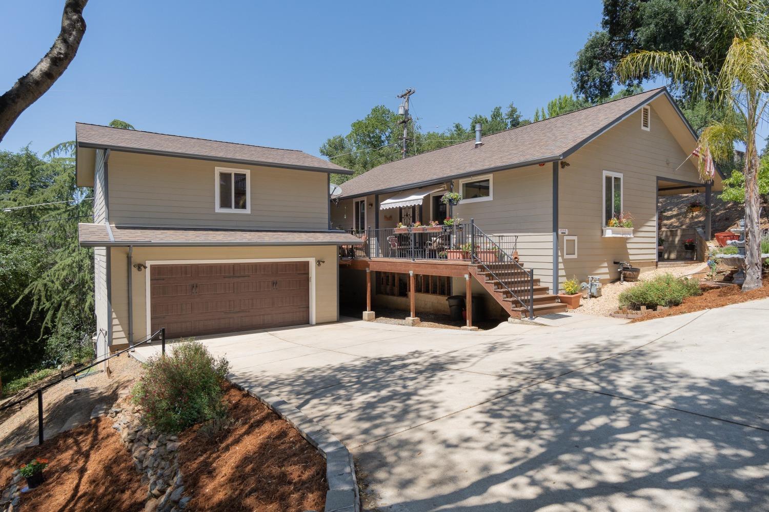 Photo of 1590 Loma Verde Dr in El Dorado Hills, CA