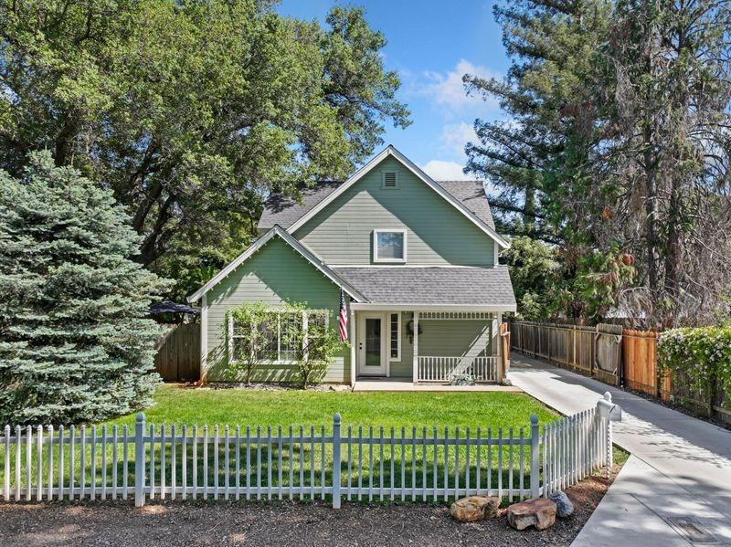 Photo of 307 Mormon St in Folsom, CA