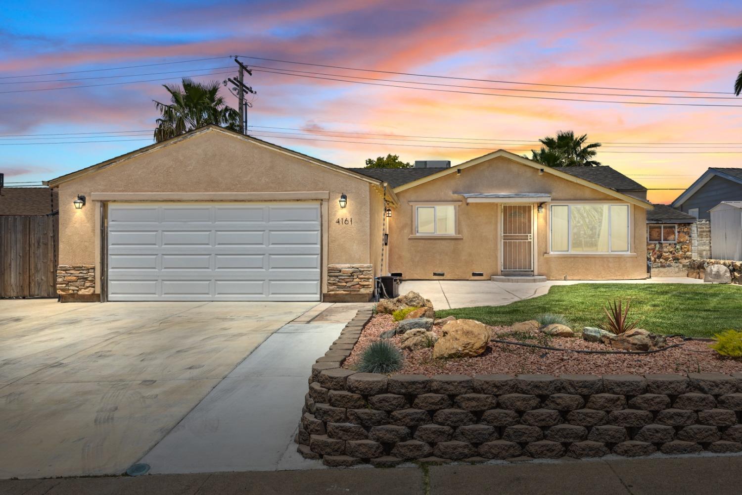 Photo of 4161 Cornelia Wy in North Highlands, CA