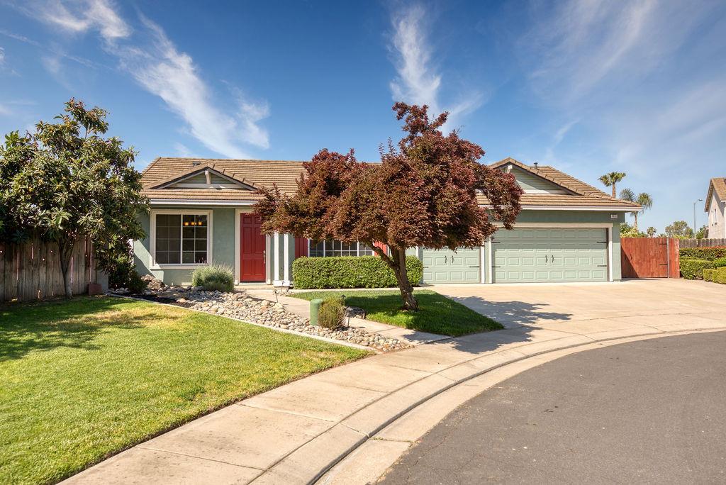 1956 Valenzuela Court, Manteca, CA 95336