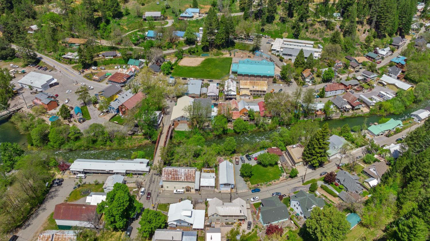 Pearl St., Downieville, California image 19