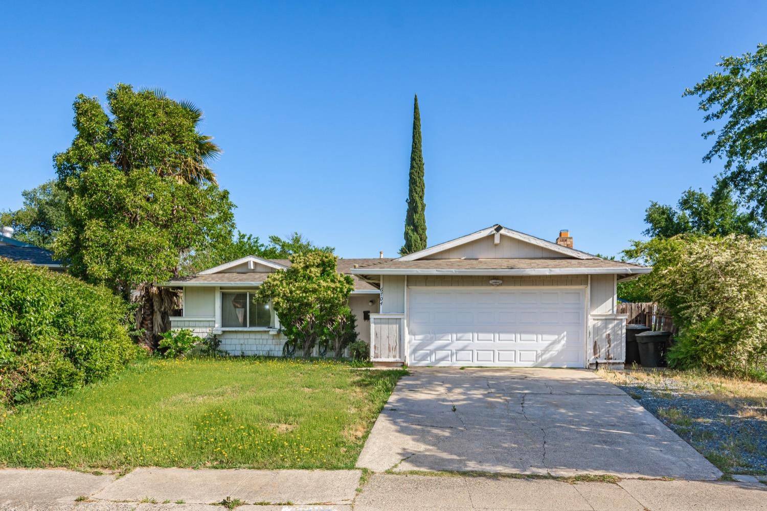 Photo of 6704 Leatherwood Wy in Sacramento, CA