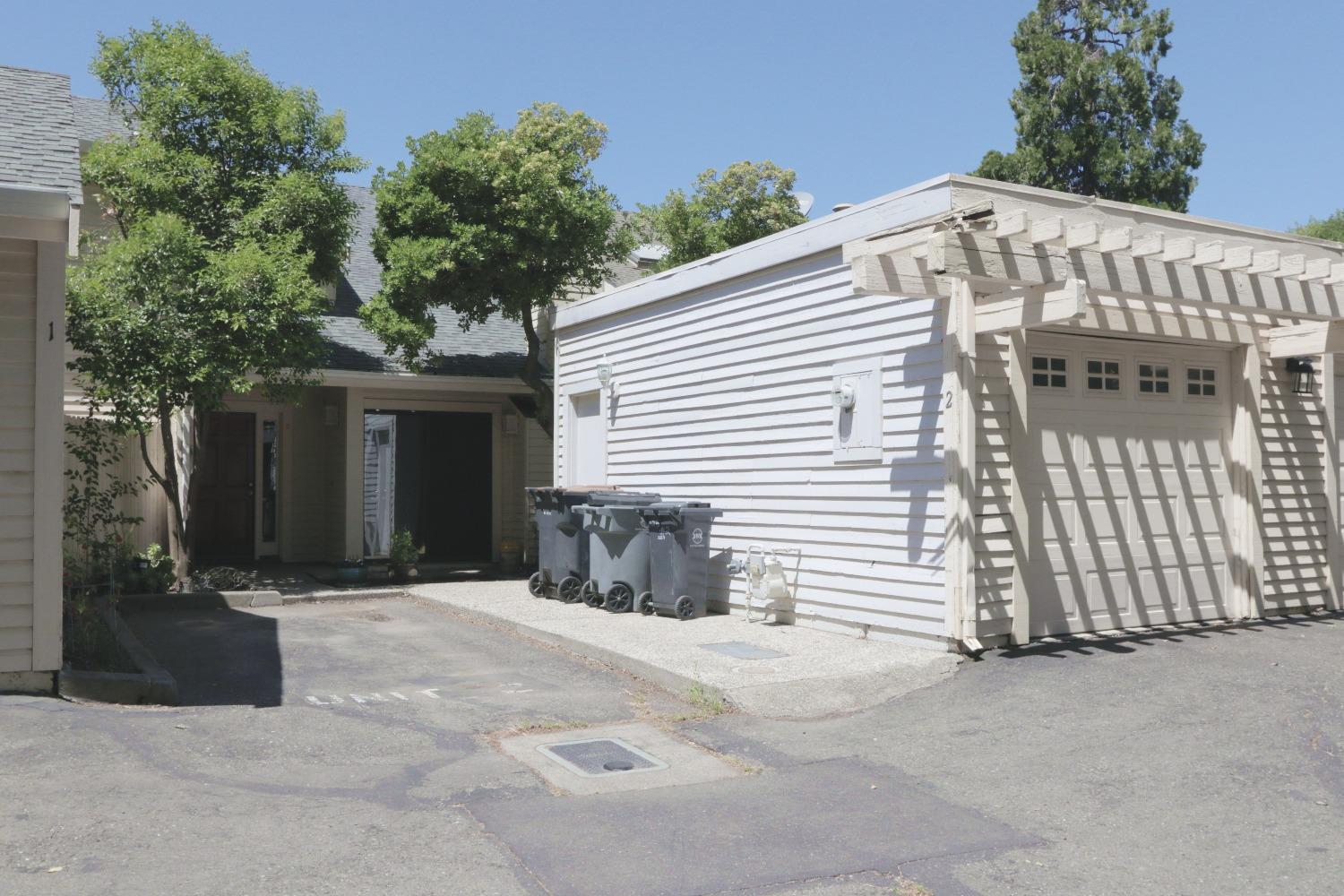 325 E 8th Street 2, Davis, CA 95616