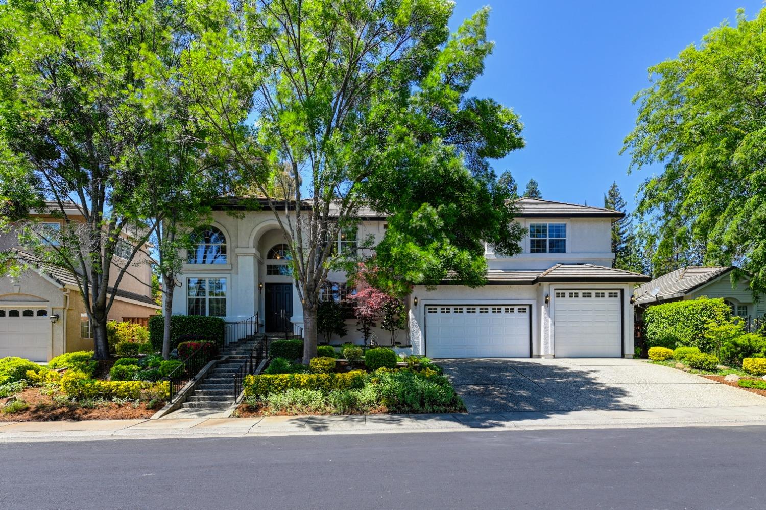 Photo of 4716 Dickens Dr in Granite Bay, CA