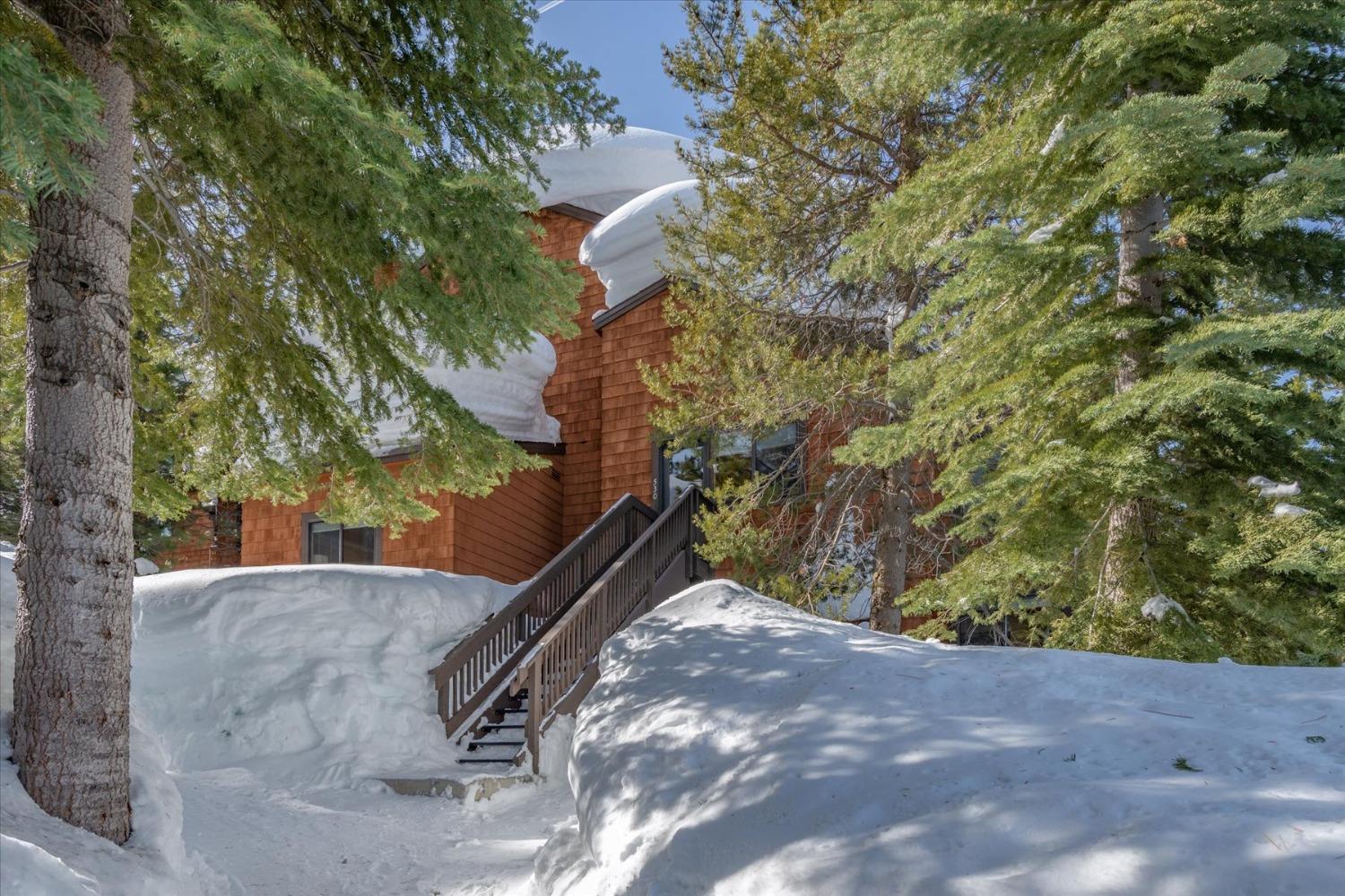 Photo of 11673 Snowpeak Wy #531 in Truckee, CA