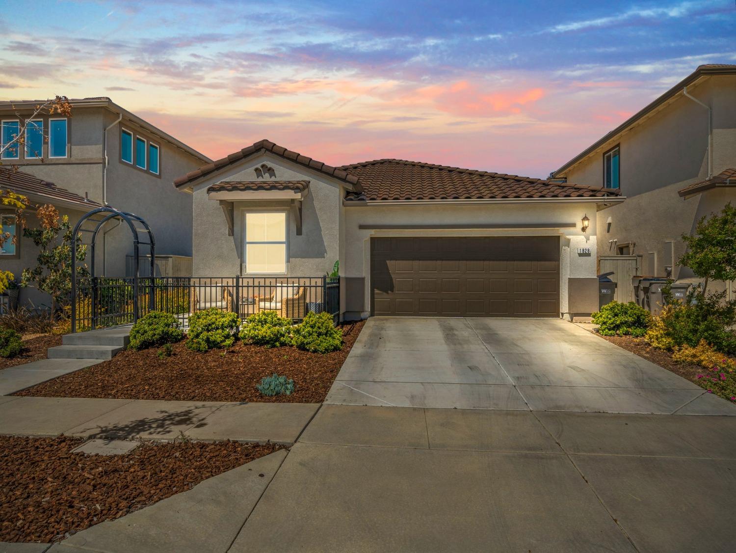Photo of 1828 Brubaker St in Woodland, CA