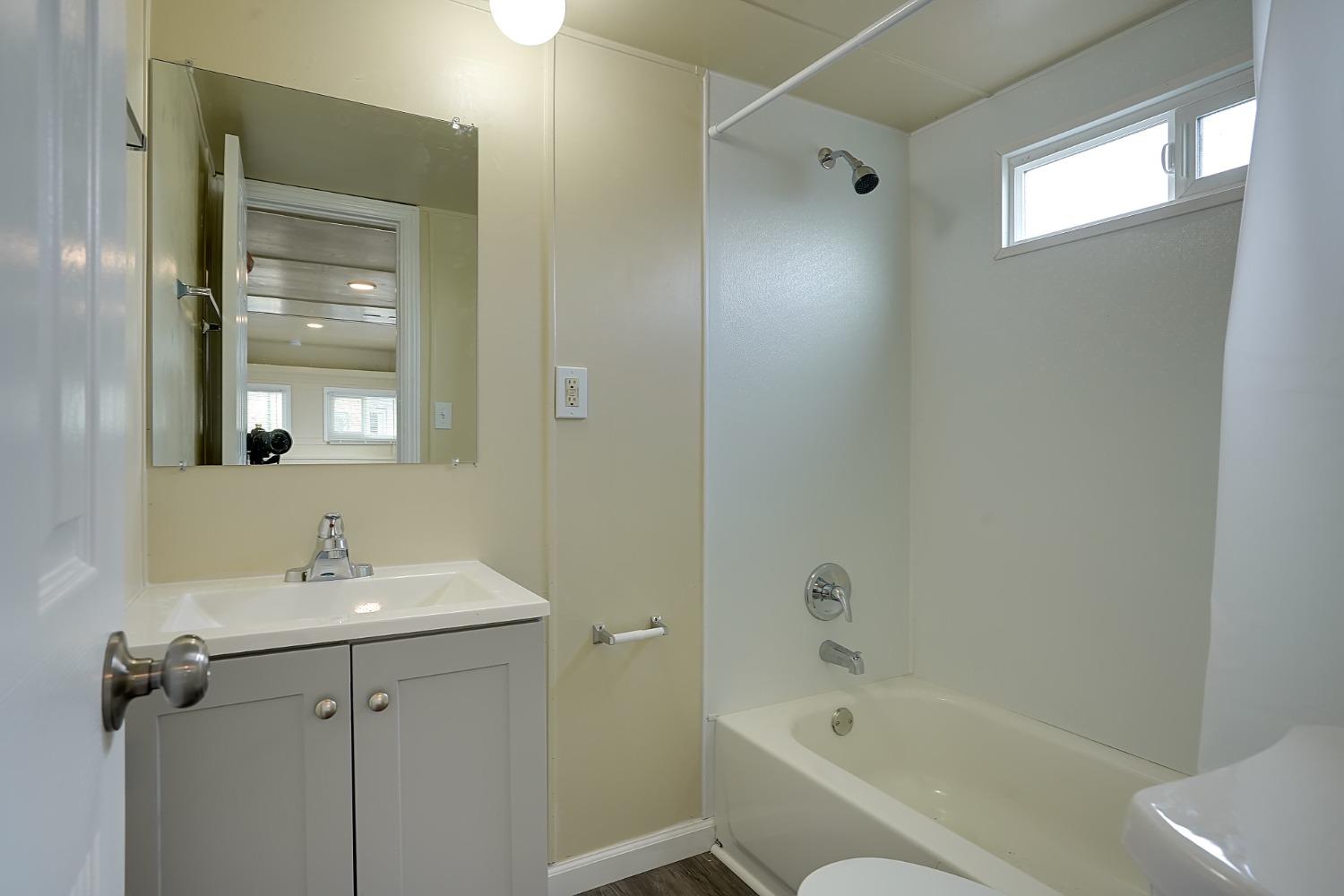 Detail Gallery Image 17 of 22 For 4610 Gateway Rd 7, Bethel Island,  CA 94511 - 1 Beds | 1 Baths
