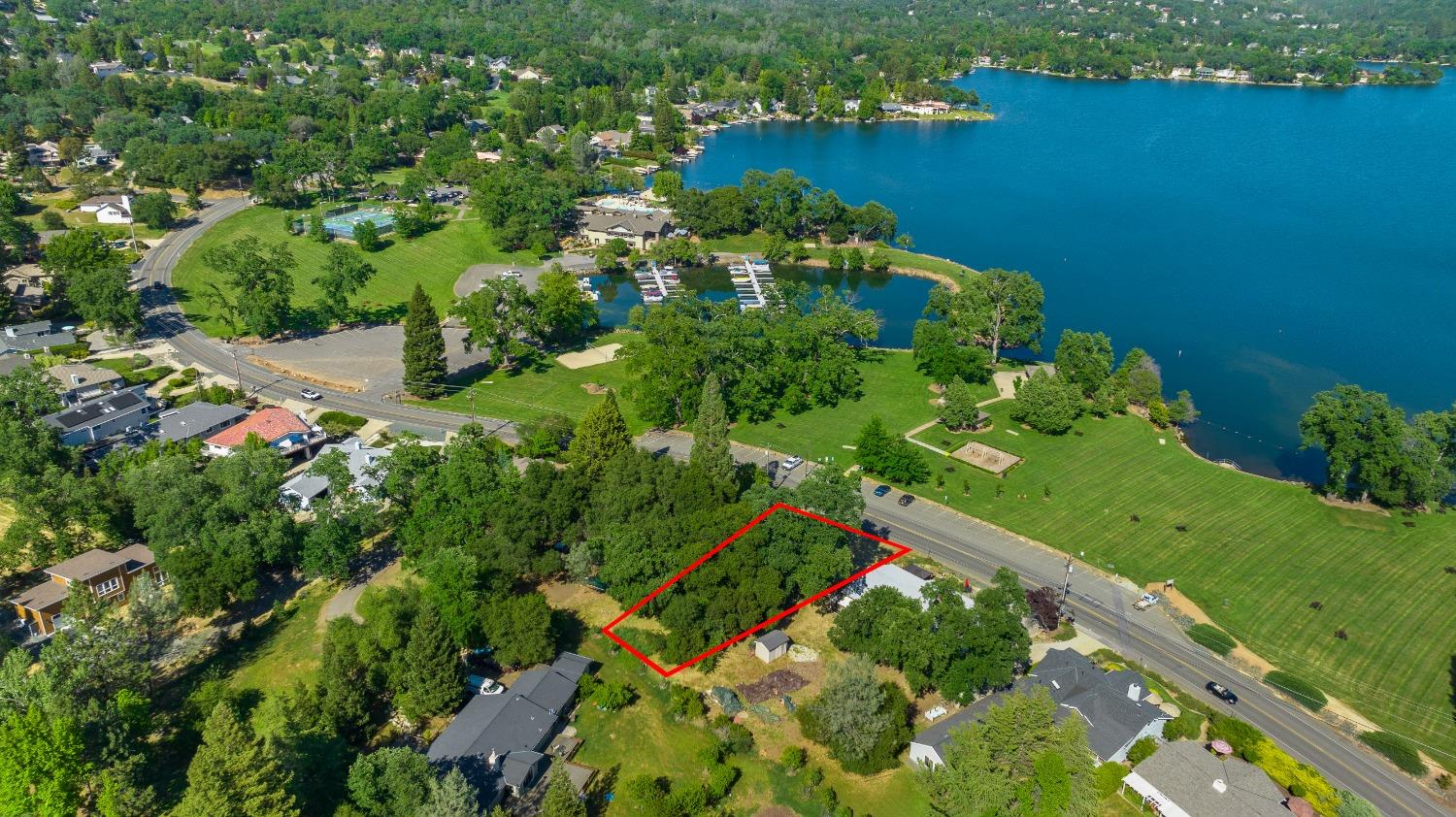 Photo of 19246 Wildflower Dr in Lake Wildwood, CA