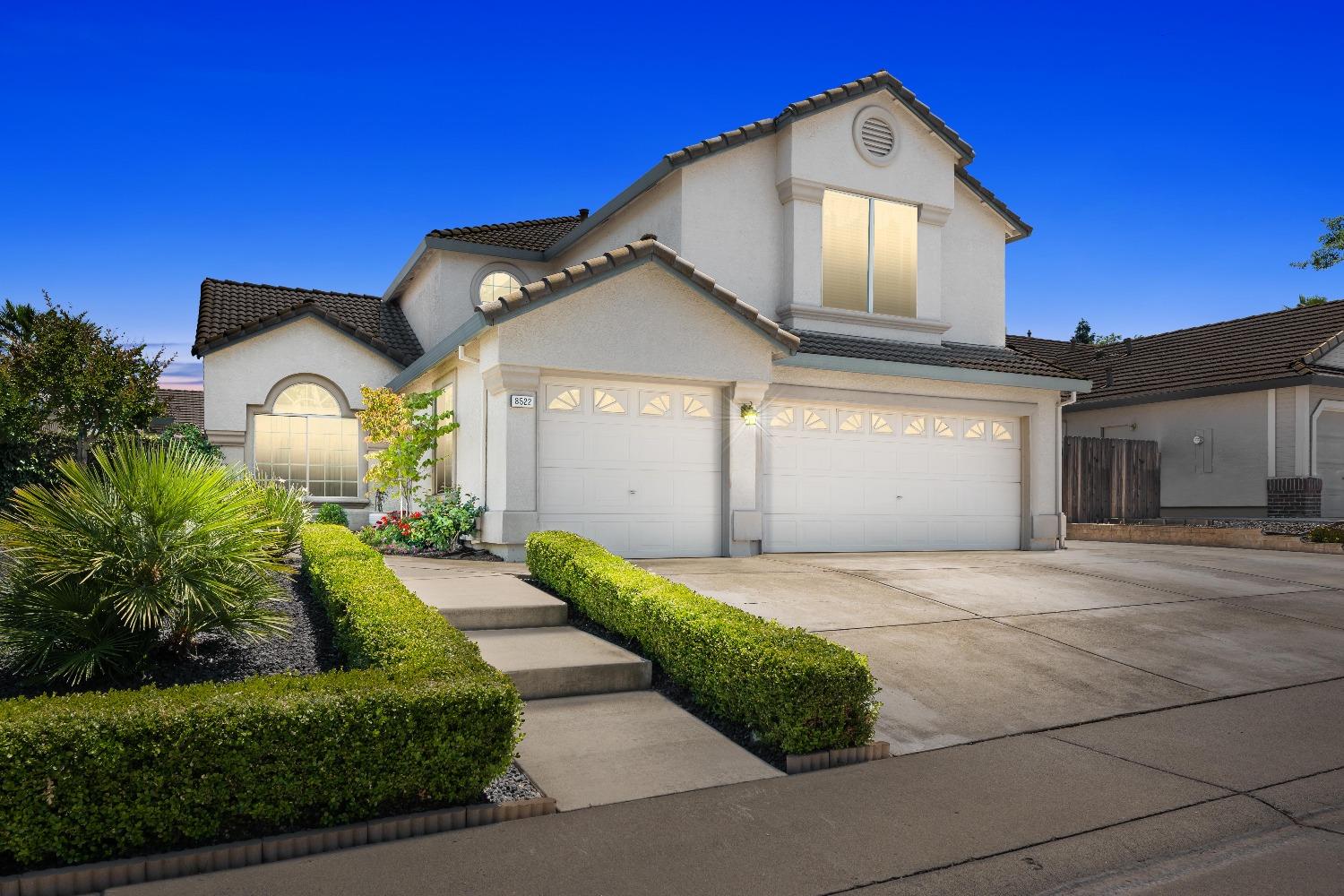 Photo of 8522 Windford Wy in Antelope, CA