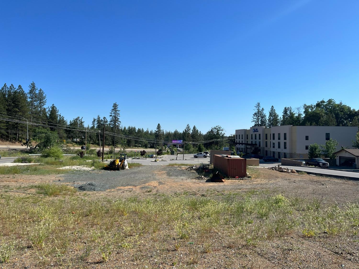 Whitcomb Avenue, Colfax, California image 17