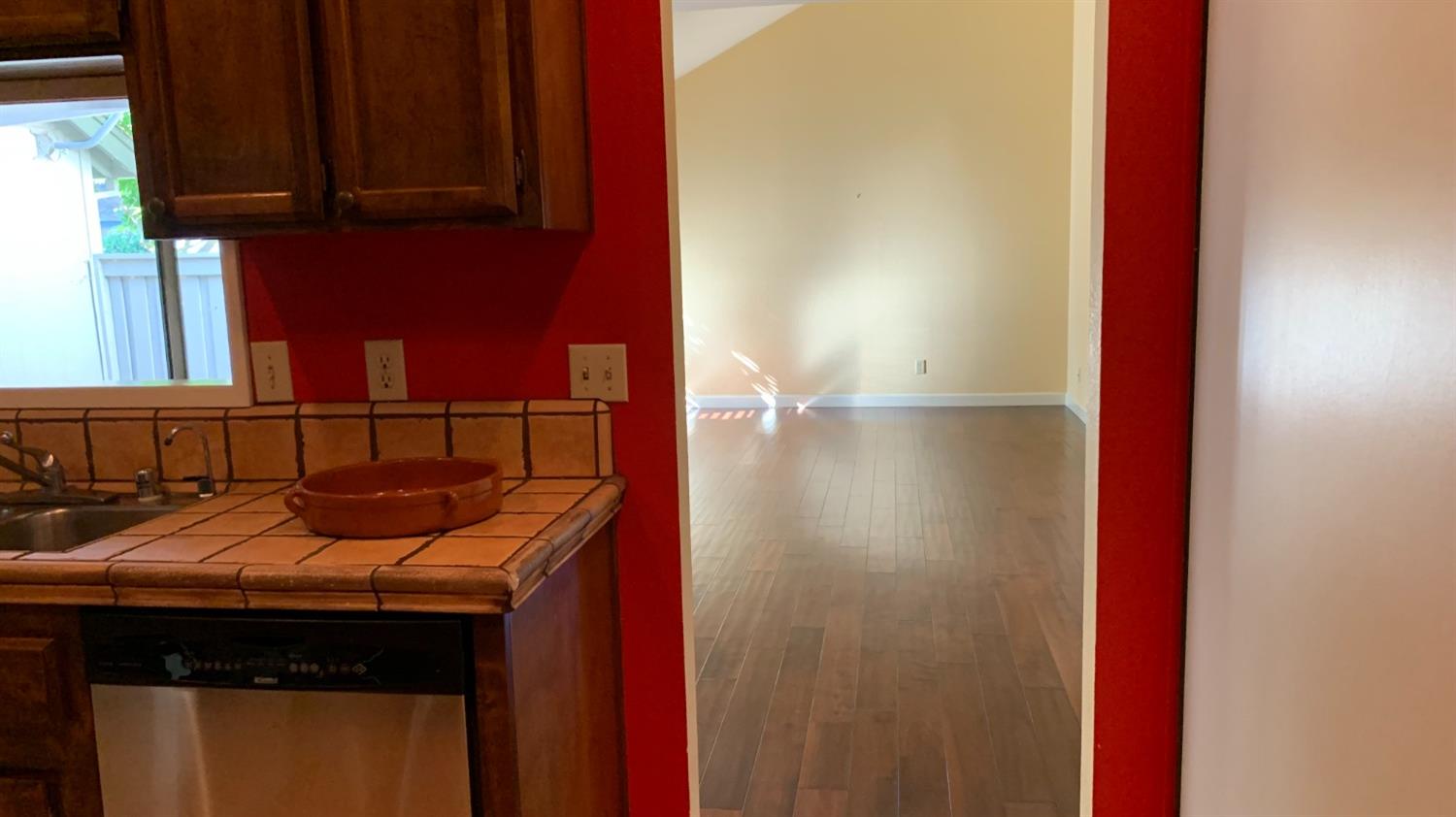 Photo #39: 223045936 Listing: Photo #39