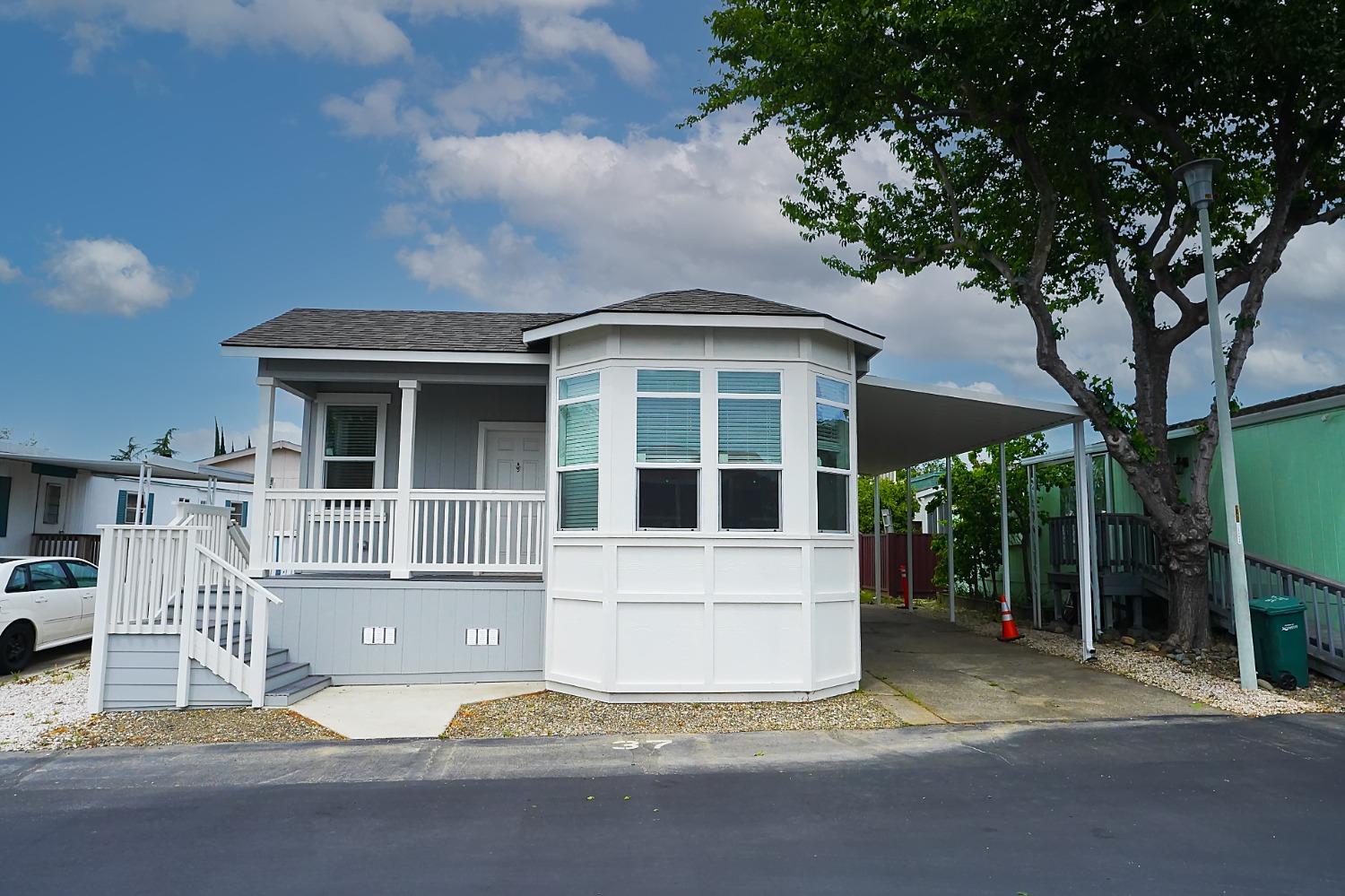 Photo of 9340 Orangevale Ave #37 in Orangevale, CA