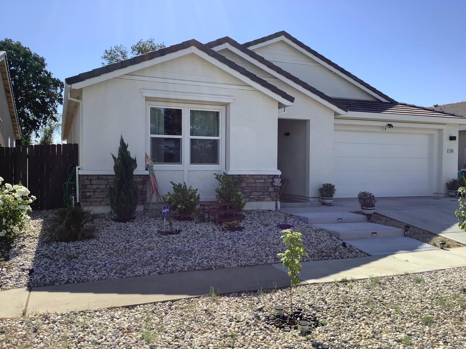 Photo of 1061 Santa Barbara Wy in Plumas Lake, CA