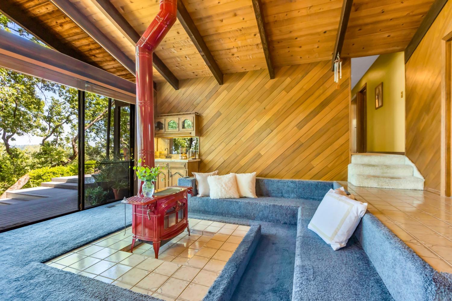 Detail Gallery Image 6 of 50 For 4527 Hillwood Dr, Shingle Springs,  CA 95682 - 3 Beds | 2 Baths