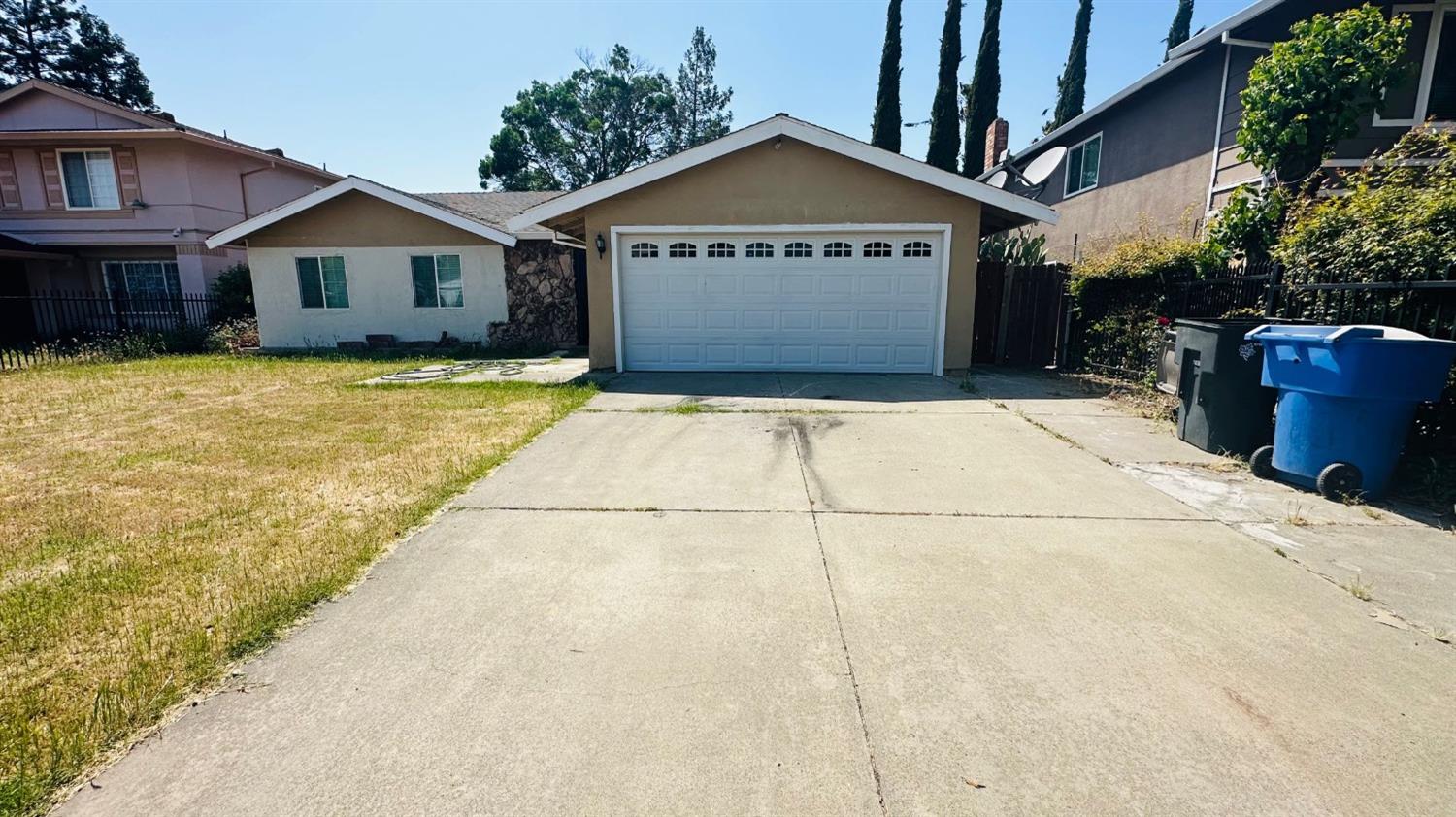 Photo of 7362 Patero Cir in Sacramento, CA