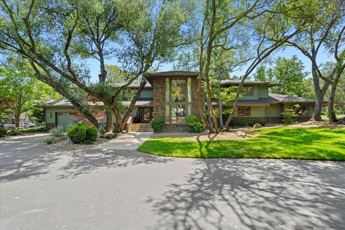 Photo of 6340 Carolinda Dr in Granite Bay, CA