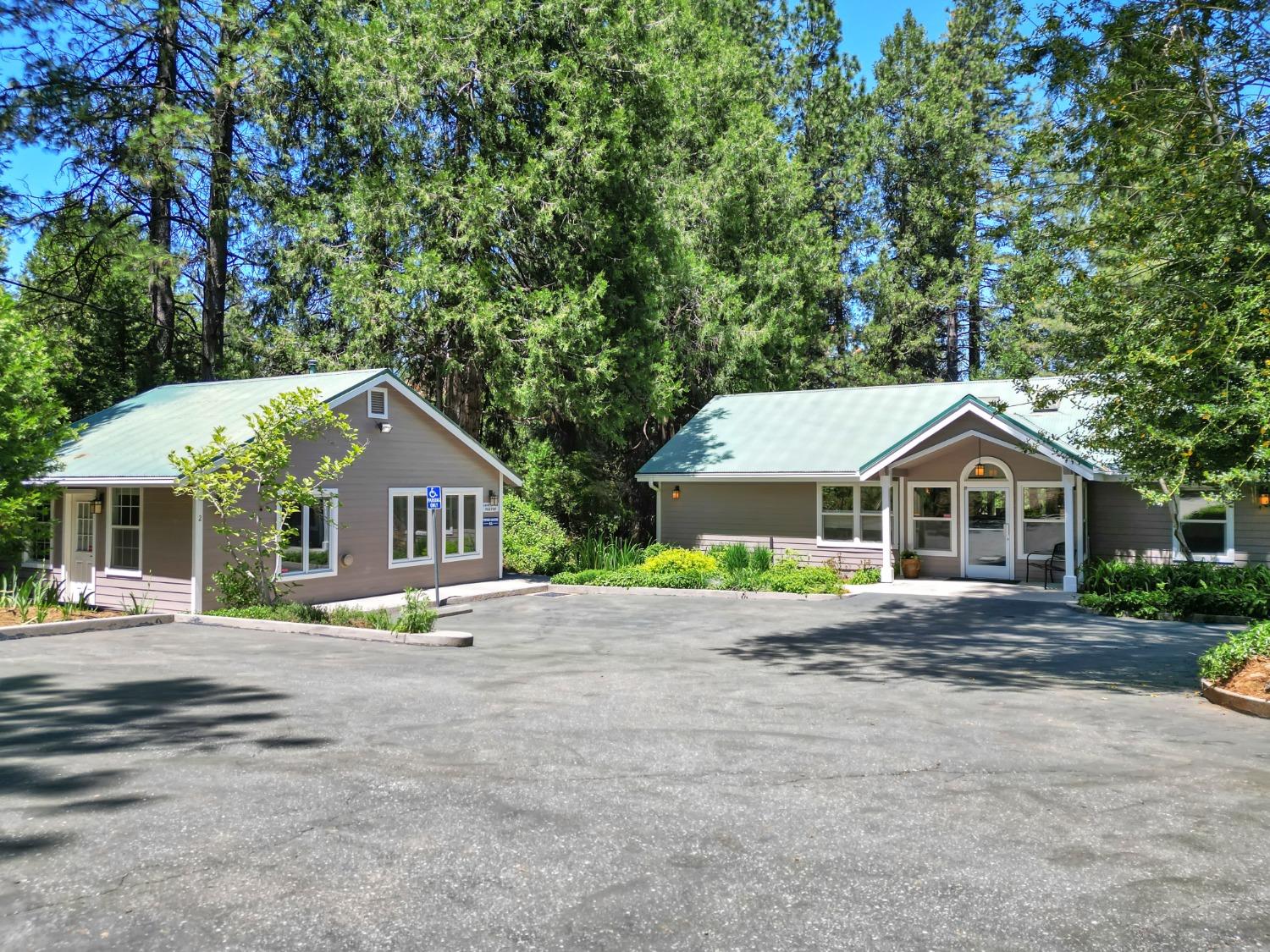 Photo of 194 Gold Flat Rd in Nevada City, CA