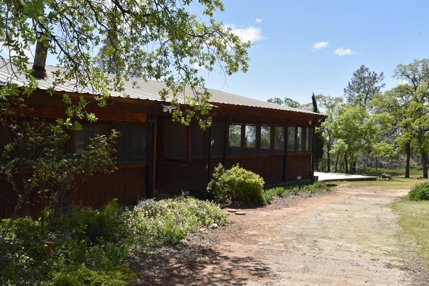 Schilling Court, Coulterville, California image 1
