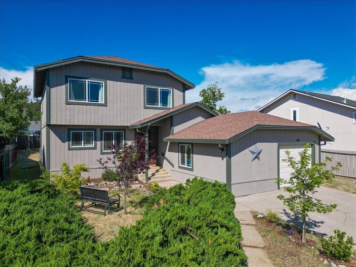 Photo of 162 Arcadia Dr in Grass Valley, CA