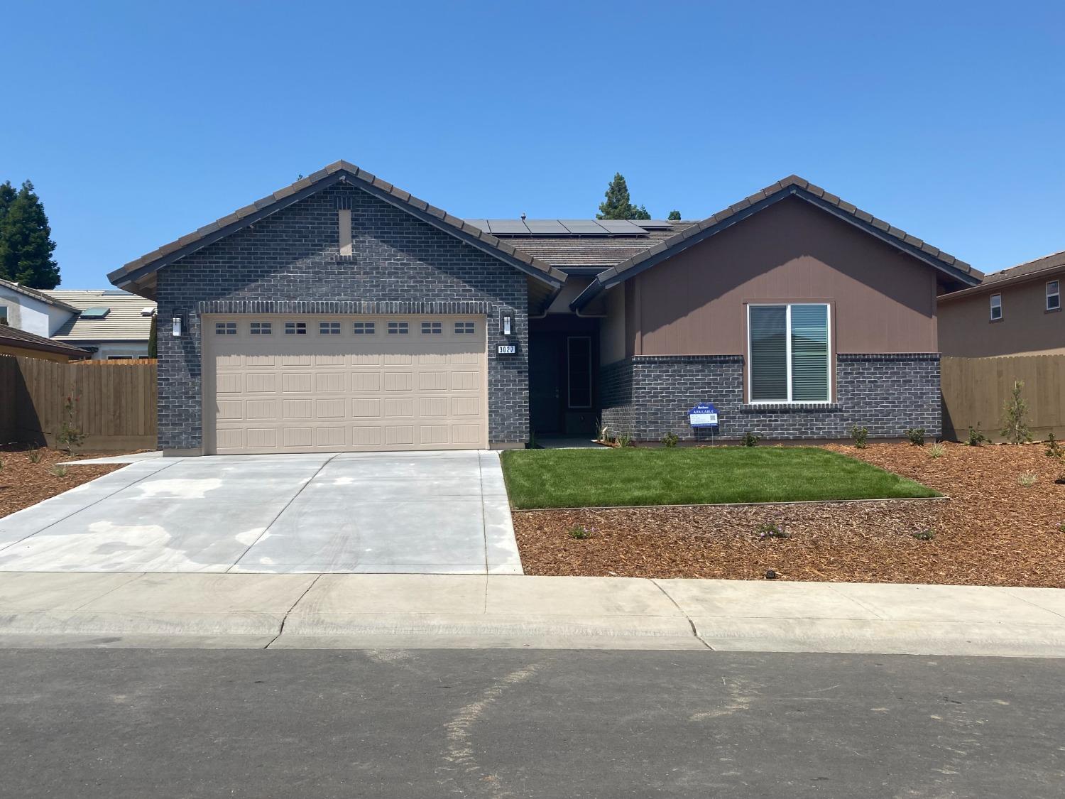 Photo of 3027 Mohican St in El Dorado Hills, CA