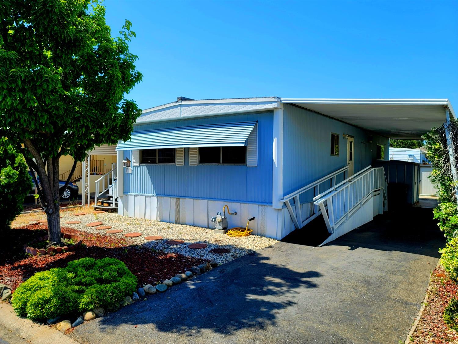 Photo of 8323 Driftwood Ln in Citrus Heights, CA