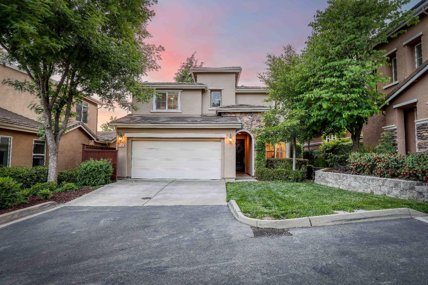 Photo of 2145 Sterling Dr in Rocklin, CA