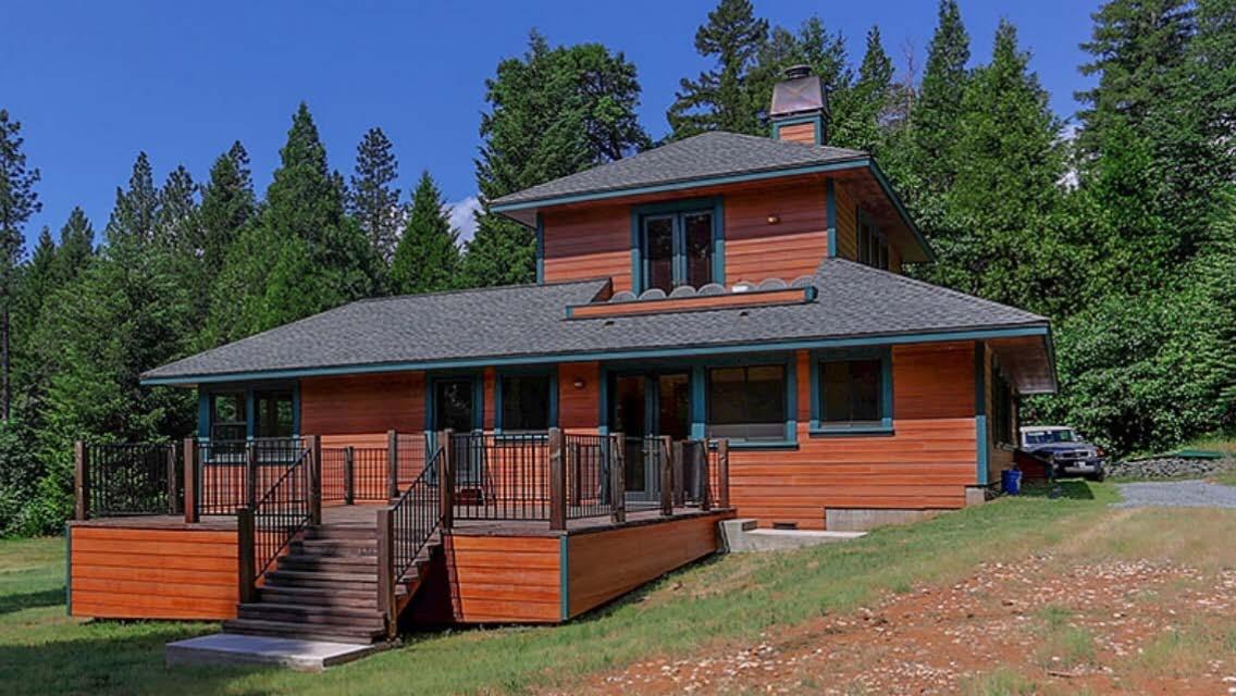Photo of 11468 Valencia Rd in Nevada City, CA