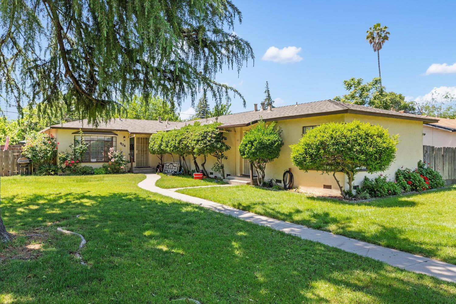 Photo of 904 Burke Ave in Modesto, CA