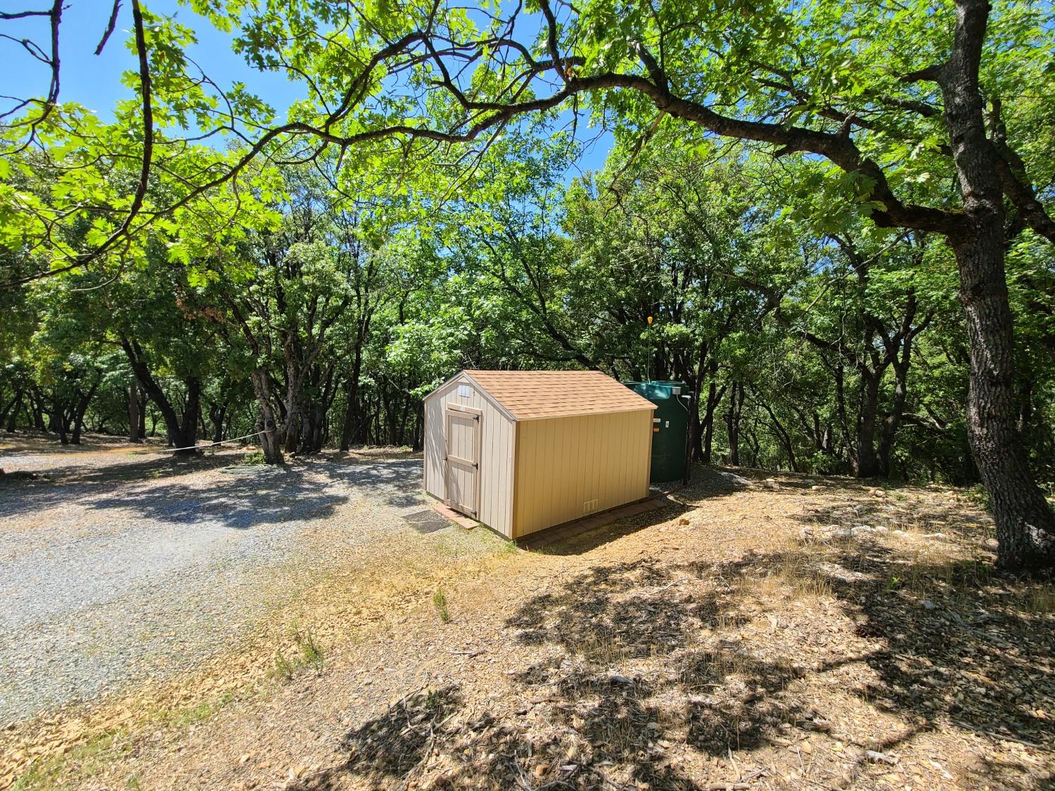 Windmill Court, Pine Grove, California image 15